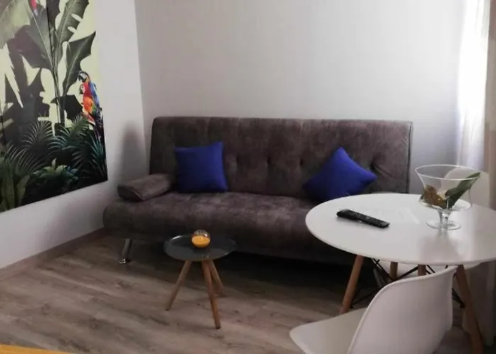 Harmonia Apartment *